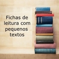 Fichas de leitura com pequenos textos